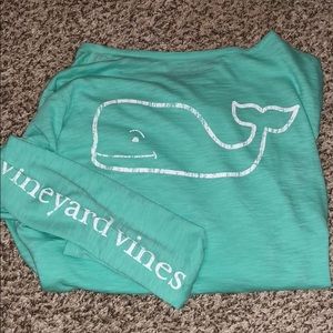 VINEYARD VINES T-SHIRT BRAND NEW